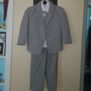 Little boys Suit and tie